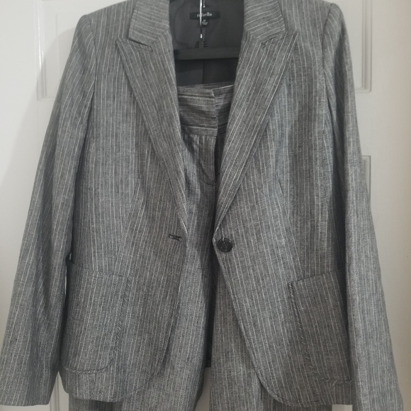 Blazer - Picture 2 of 4